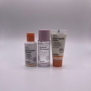 Hanskin Vitamin C Glow Travel Size Face Cleanser, Toner & Cream 3 PCS. Set